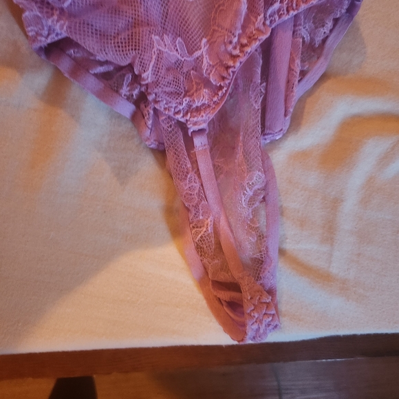 Victoria Secret bodysuit lingerie size small - Picture 3 of 4